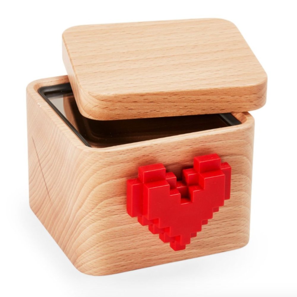 Lovebox Messenger System